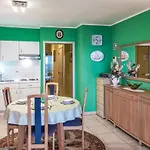 2 Bedroom In אוסטנדה